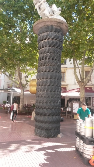  What do you do with old tractor tyres?